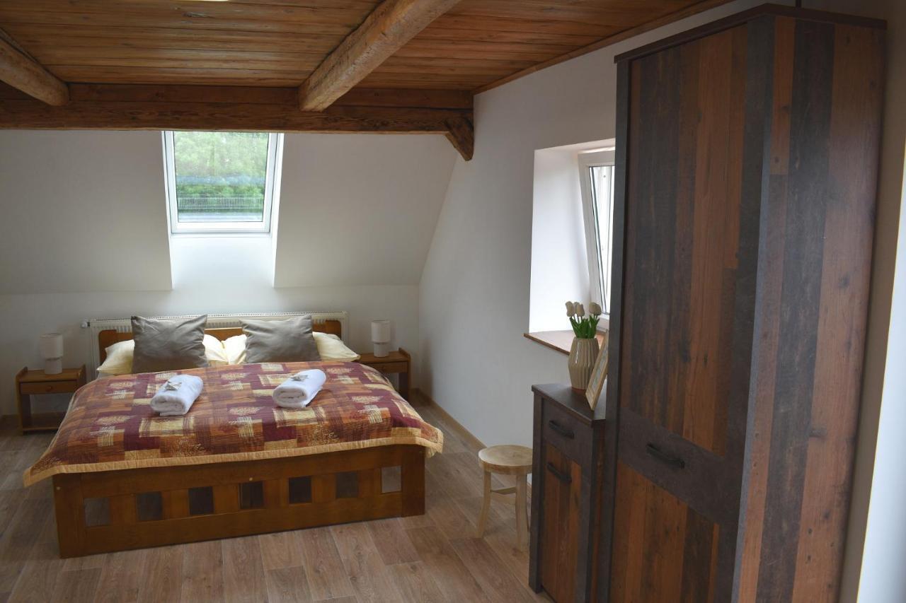Ruzova Apartman Ruzak מראה חיצוני תמונה